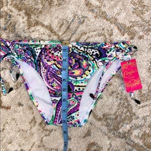 🦋Candie’s Bikini Bottom - NWT - Size S